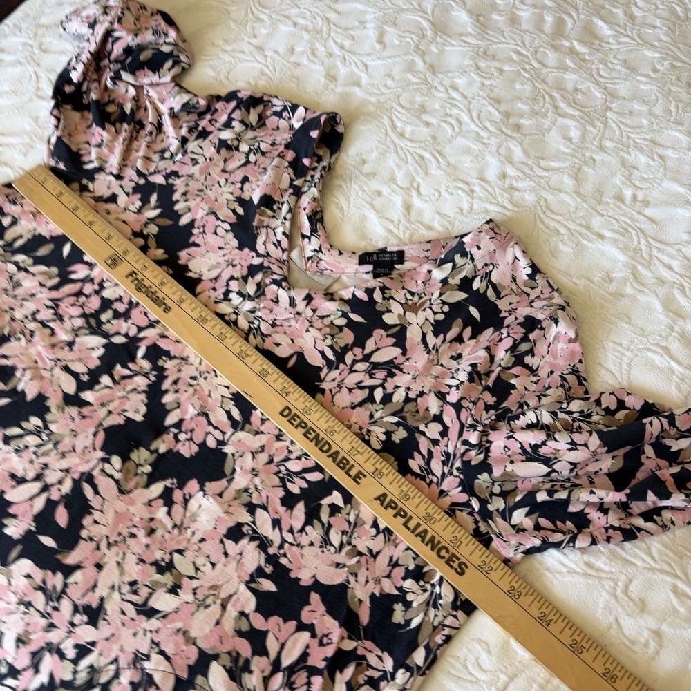 J. Jill Wearever Collection Dress L Shift Double V-Neck Pleat Floral Pockets - Picture 8 of 12
